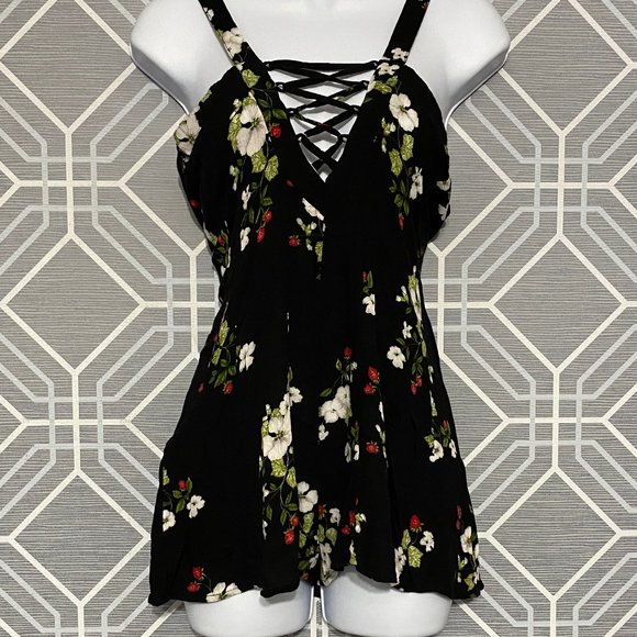Forever 21 Floral Romper - Picture 1 of 6